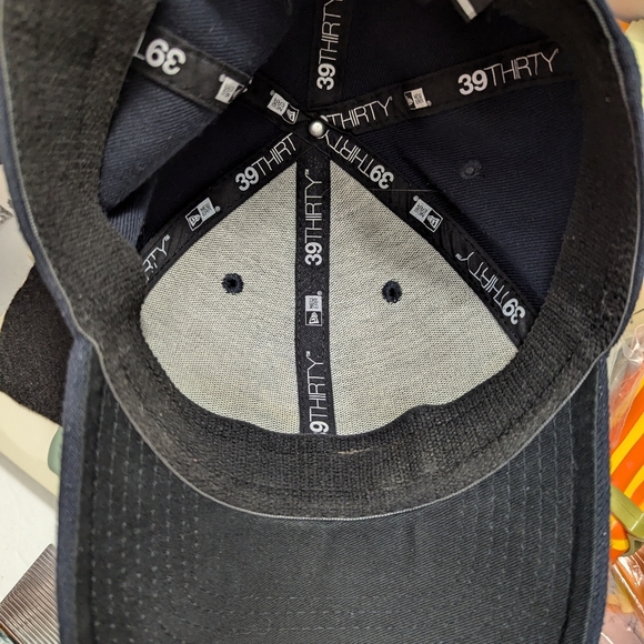 Atlanta Braves baseball hat - Picture 7 of 7